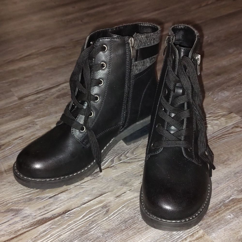 Sean Alan Black Kayla Boots Sz 9 NWOT